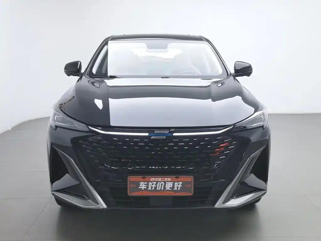 Changan Oushang X5 PLUS 2023 Facelift 1.5T DCT Navigator Edition — миниатюра 3