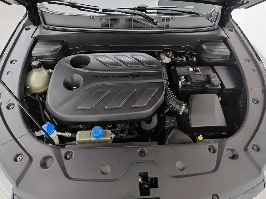 Changan Oushang X5 PLUS 2023 Facelift 1.5T DCT Navigator Edition — миниатюра 6