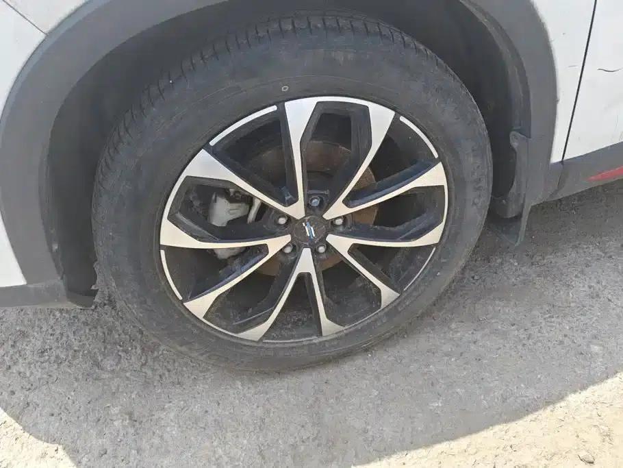 Changan Oushang X7 PLUS 2023 Enjoy Edition 1.5T Automatic Smart Enjoyment 7-Seater — миниатюра 6