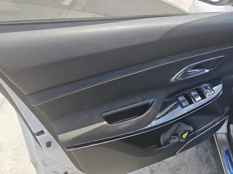Changan Oushang X7 PLUS 2023 Enjoy Edition 1.5T Automatic Smart Enjoyment 7-Seater — миниатюра 7