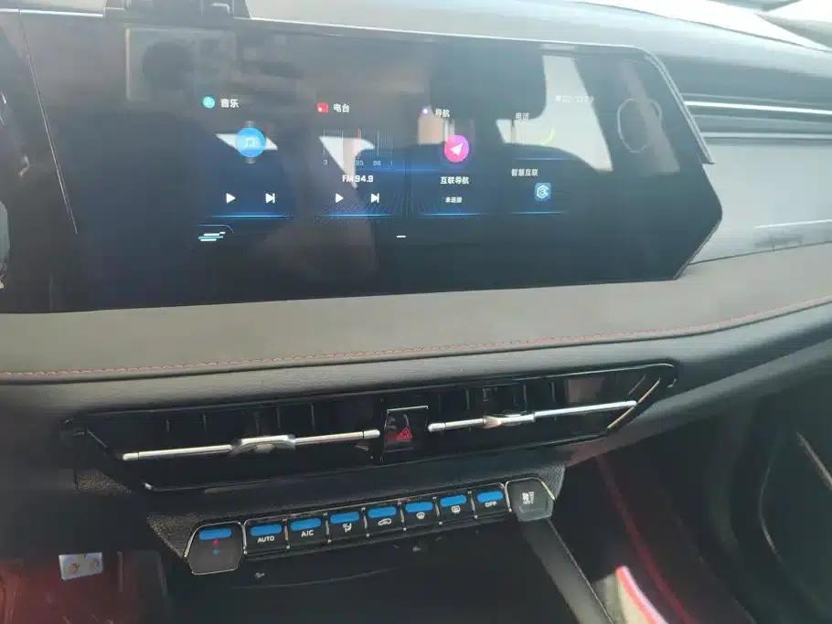 Changan Oushang X7 PLUS 2022 1.5T Blue Whale Edition Automatic Premium Model — миниатюра 13