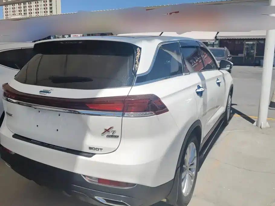 Changan Oushang X7 PLUS 2022 1.5T Blue Whale Edition Automatic Premium Model — миниатюра 3