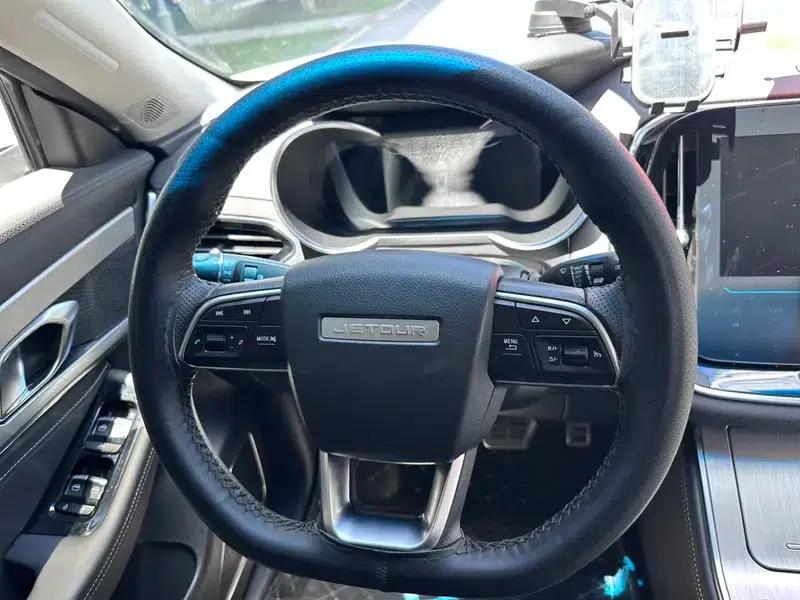 Jetour X70 2022 1.5T DCT Enjoy Edition 7-seater — миниатюра 16