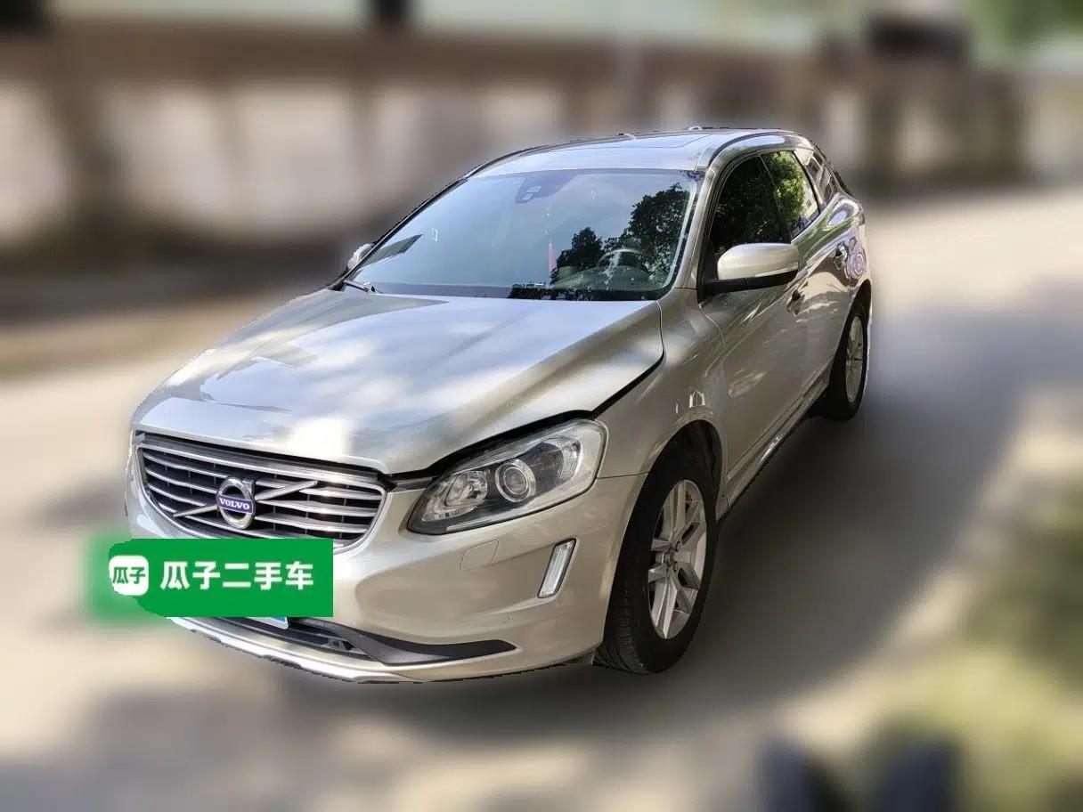 Volvo XC60 2017 T5 AWD Smart Upgrade Model — миниатюра 1