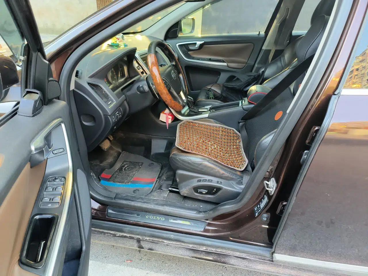 Volvo XC60 2014 T6 Zhiyi Edition — миниатюра 16