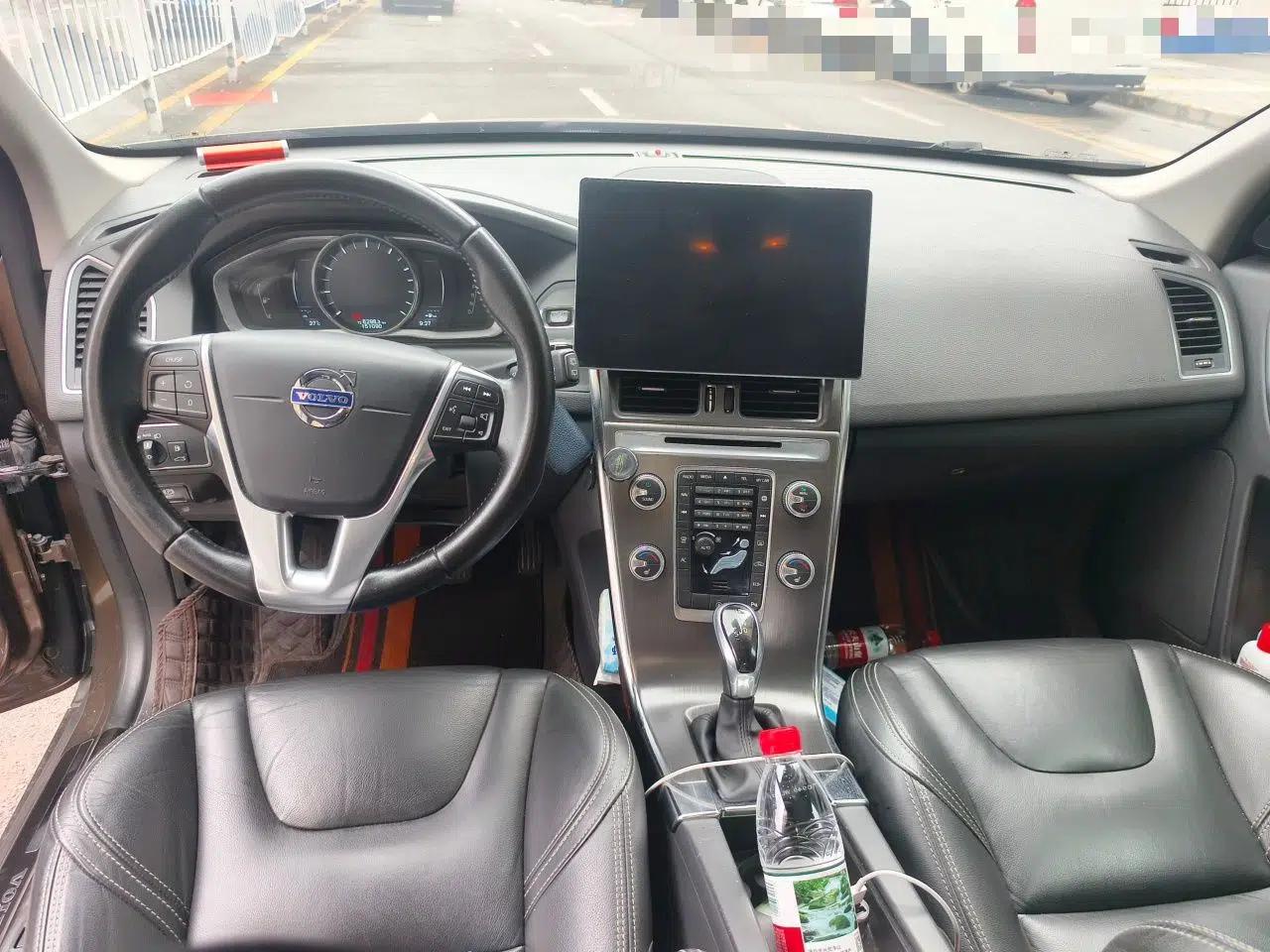 Volvo XC60 2016 T5 Smart Version — миниатюра 9