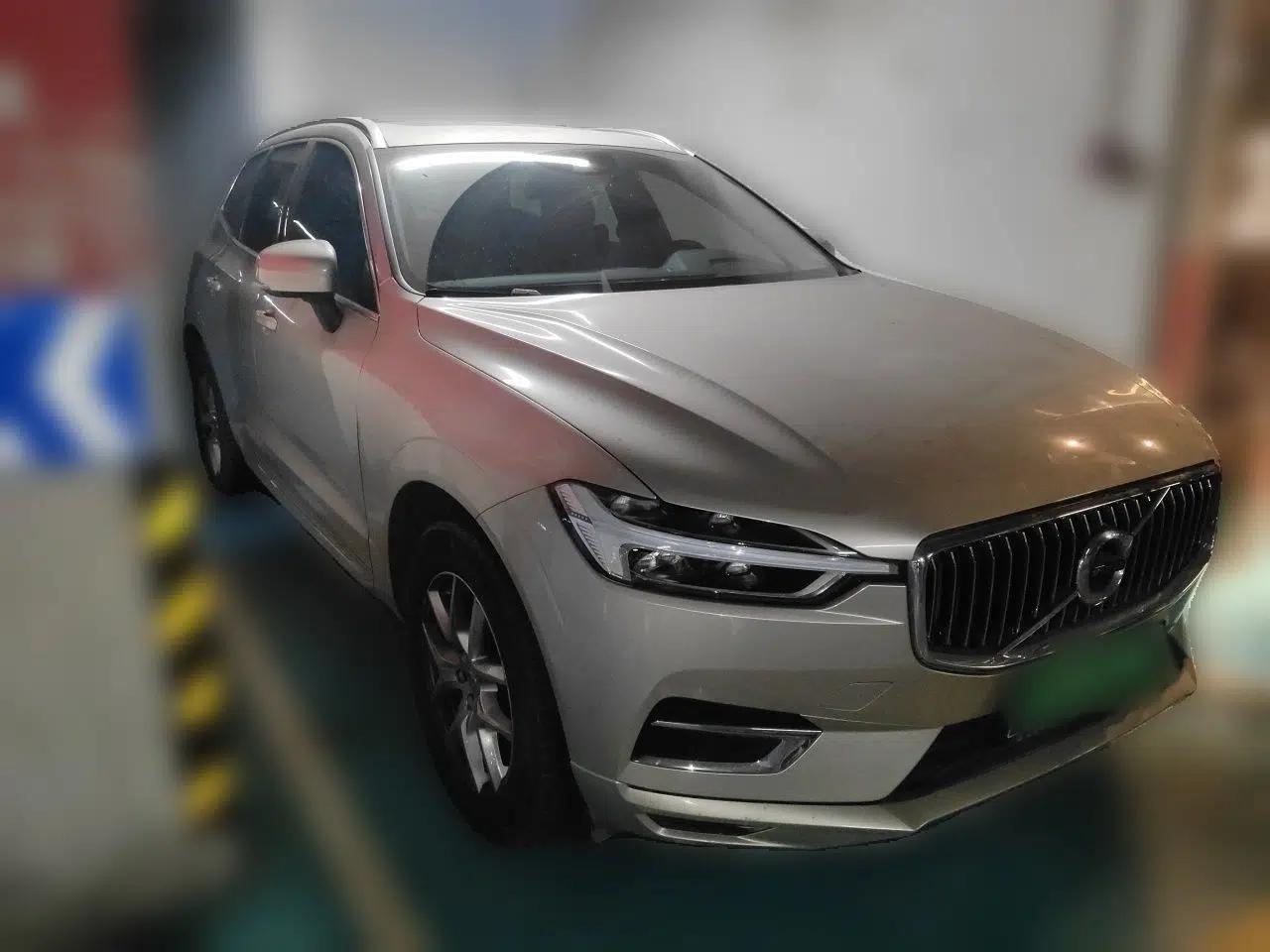 Volvo XC60 2020 T5 4x4 Zhiyi Luxury Edition — миниатюра 3