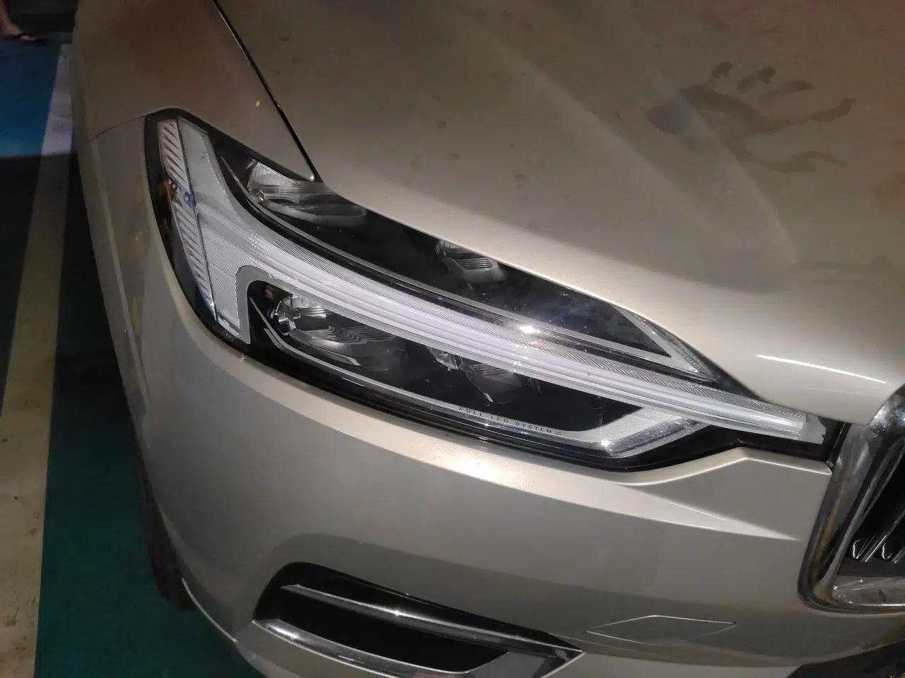 Volvo XC60 2020 T5 4x4 Zhiyi Luxury Edition — миниатюра 7