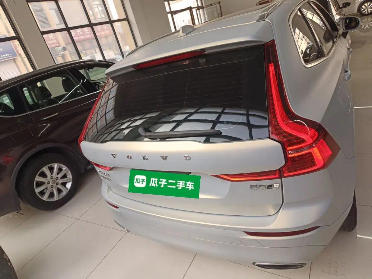 Volvo XC60 2018 T5 4x4 Zhiyi Edition — миниатюра 4