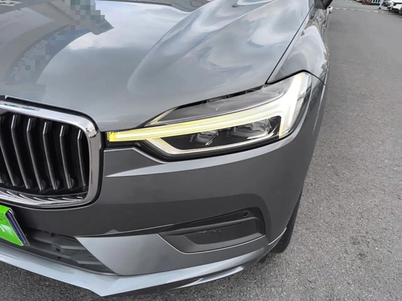 Volvo XC60 2018 T5 4x4 Zhiyi Edition — миниатюра 8