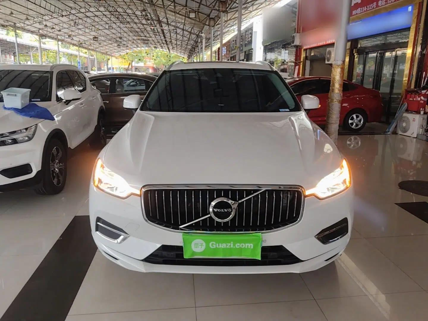 Volvo XC60 2020 T5 4x4 Zhiyi Luxury Edition — миниатюра 2