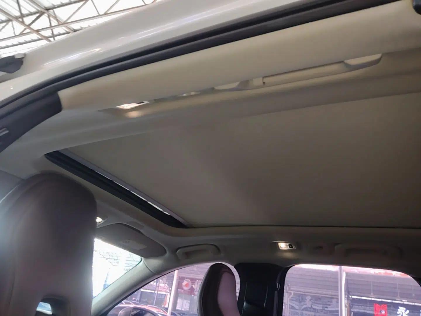 Volvo XC60 2020 T5 4x4 Zhiyi Luxury Edition — миниатюра 26