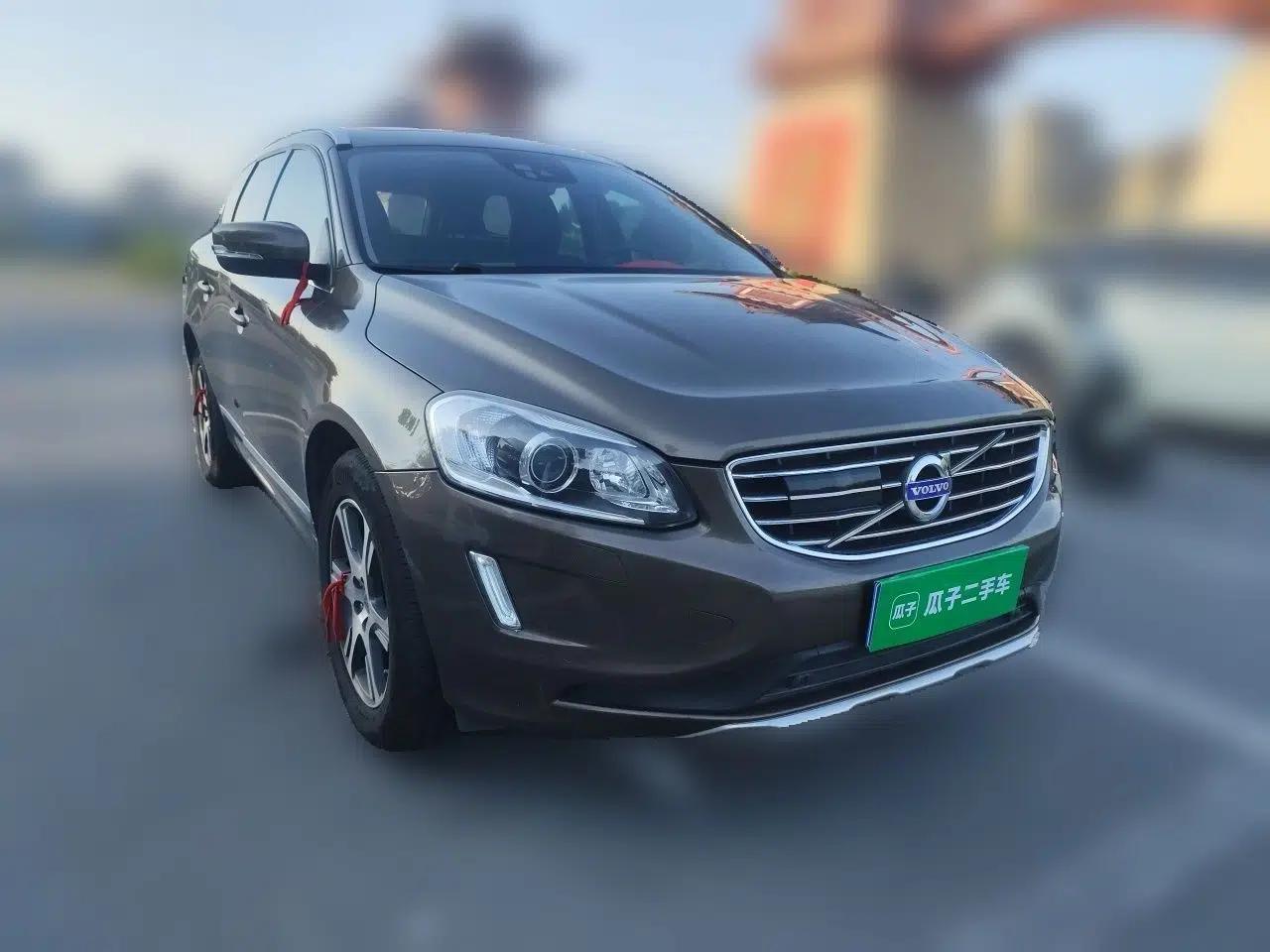 Volvo XC60 2015 T5 AWD Zhiyuan Edition — миниатюра 3