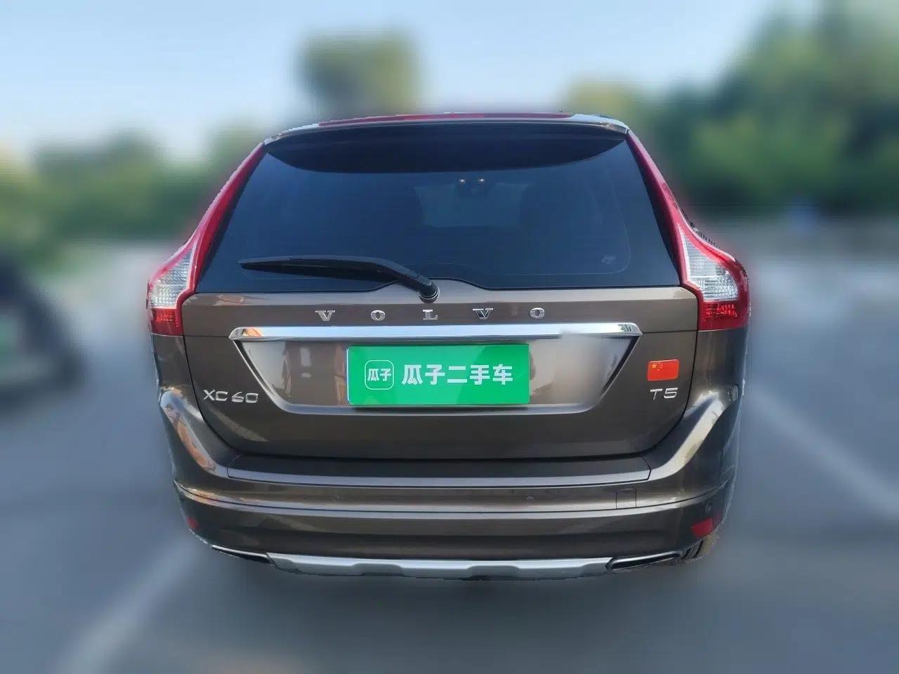 Volvo XC60 2015 T5 AWD Zhiyuan Edition — миниатюра 5