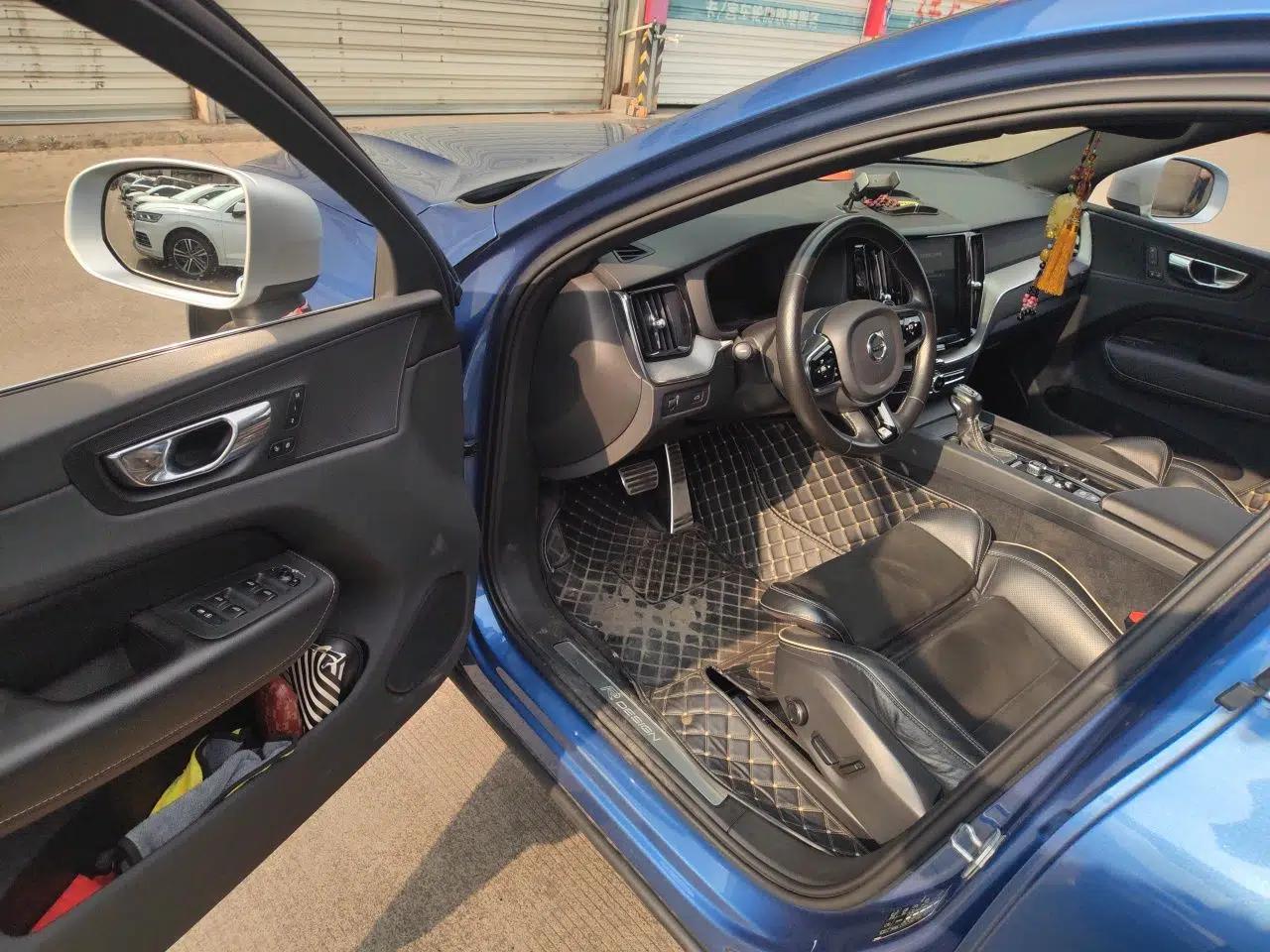 Volvo XC60 2019 T5 4x4 Zhiyuan Sport Edition China V Standard — миниатюра 16