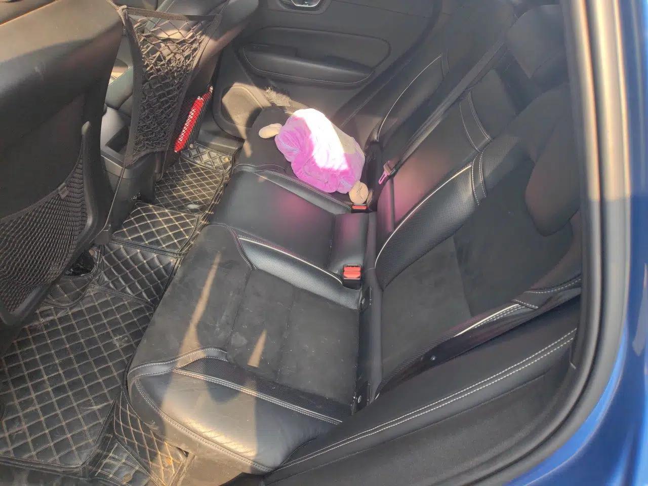 Volvo XC60 2019 T5 4x4 Zhiyuan Sport Edition China V Standard — миниатюра 17