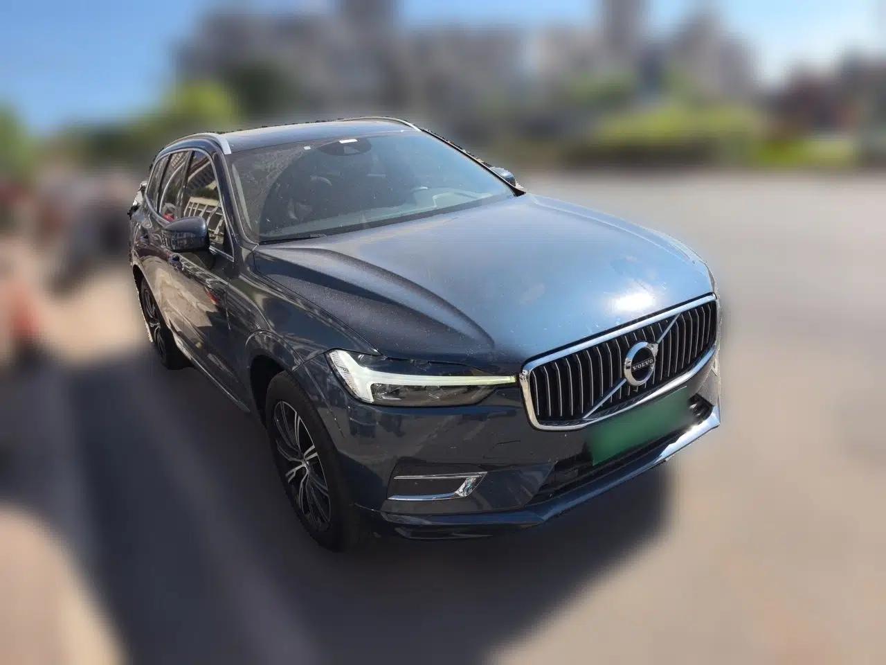 Volvo XC60 2021 T5 4x4 Smart Luxury Edition — миниатюра 3