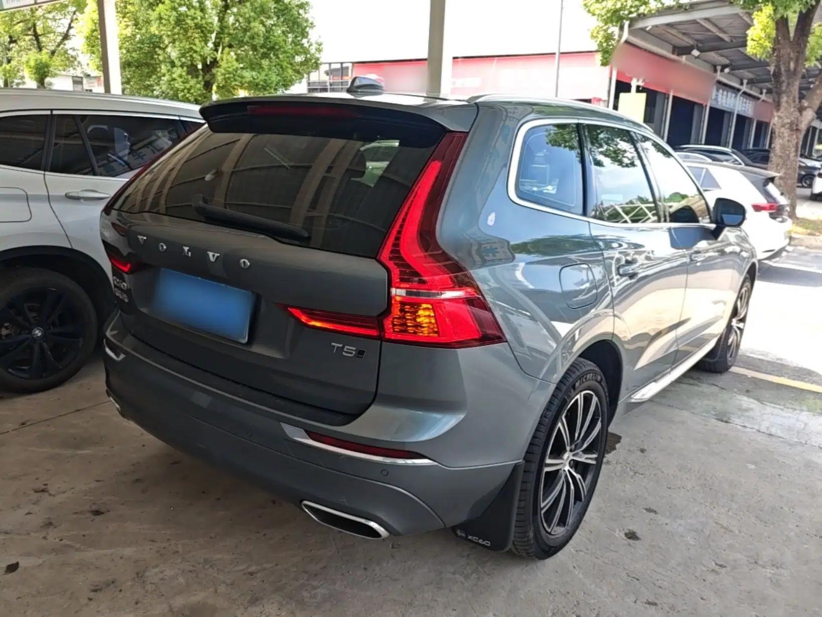 Volvo XC60 2021 T5 4x4 Smart Luxury Edition — миниатюра 6