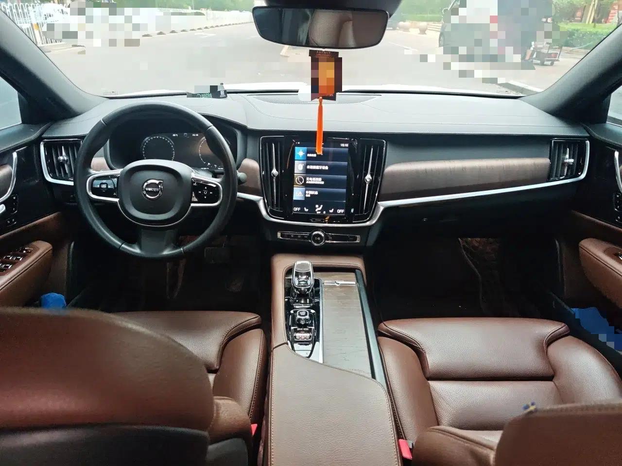 Volvo S90 2021 B5 Zhiyuan Luxury Edition — миниатюра 9
