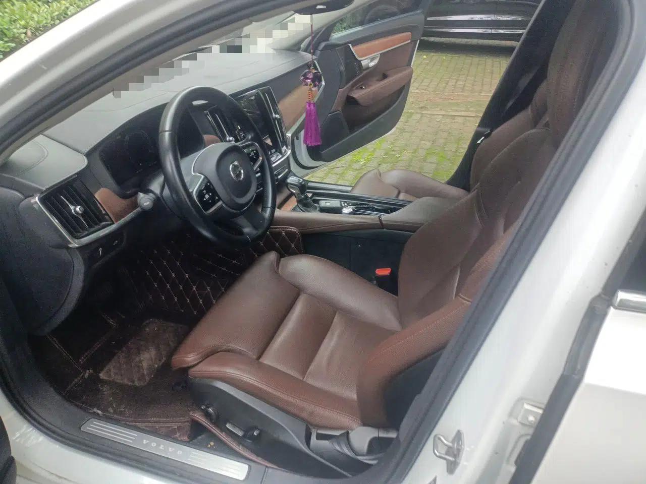 Volvo S90 2020 T5 Zhiyuan Luxury Edition — миниатюра 15
