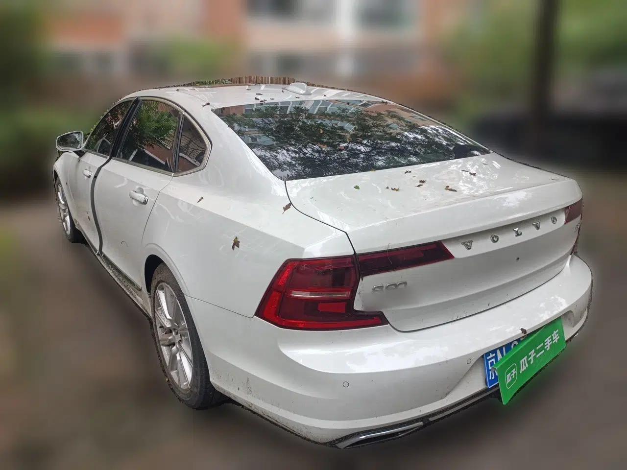 Volvo S90 2020 T5 Zhiyuan Luxury Edition — миниатюра 4