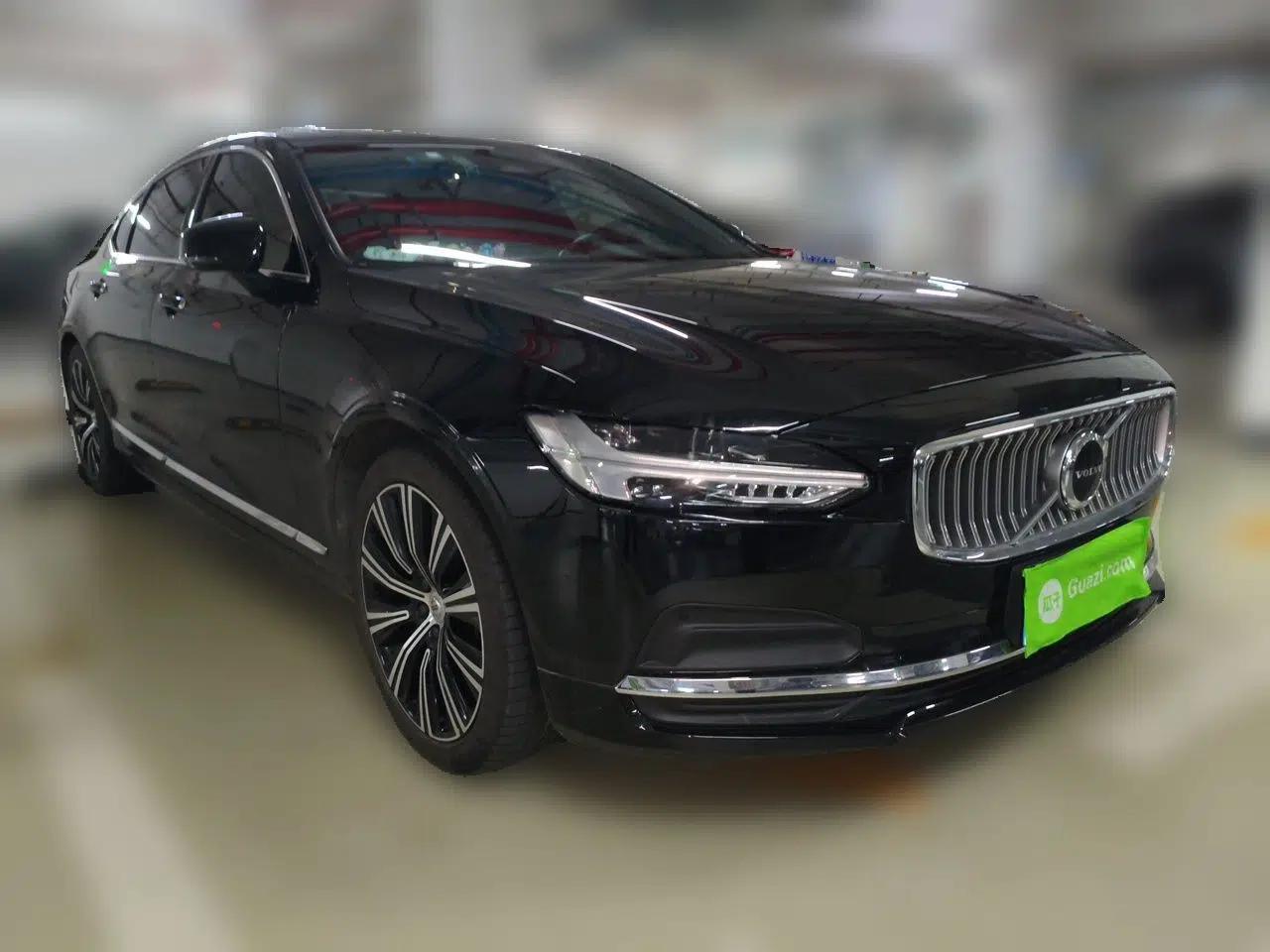 Volvo S90 2022 B5 Zhiyuan Luxury Edition — миниатюра 3