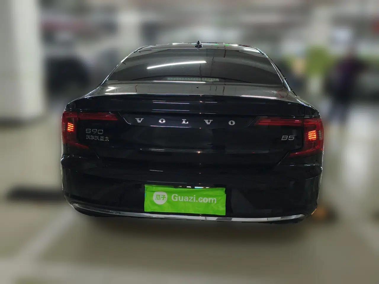 Volvo S90 2022 B5 Zhiyuan Luxury Edition — миниатюра 5