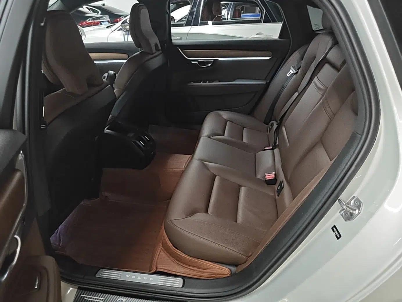Volvo S90 2021 B5 Zhiyi Luxury Edition — миниатюра 20
