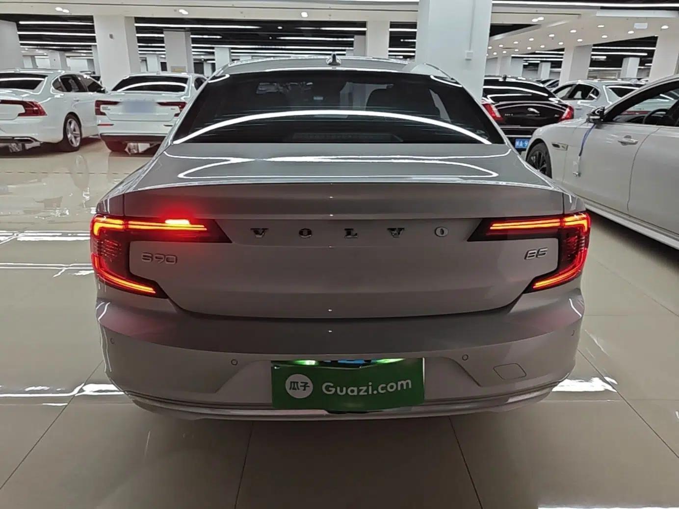 Volvo S90 2021 B5 Zhiyi Luxury Edition — миниатюра 5