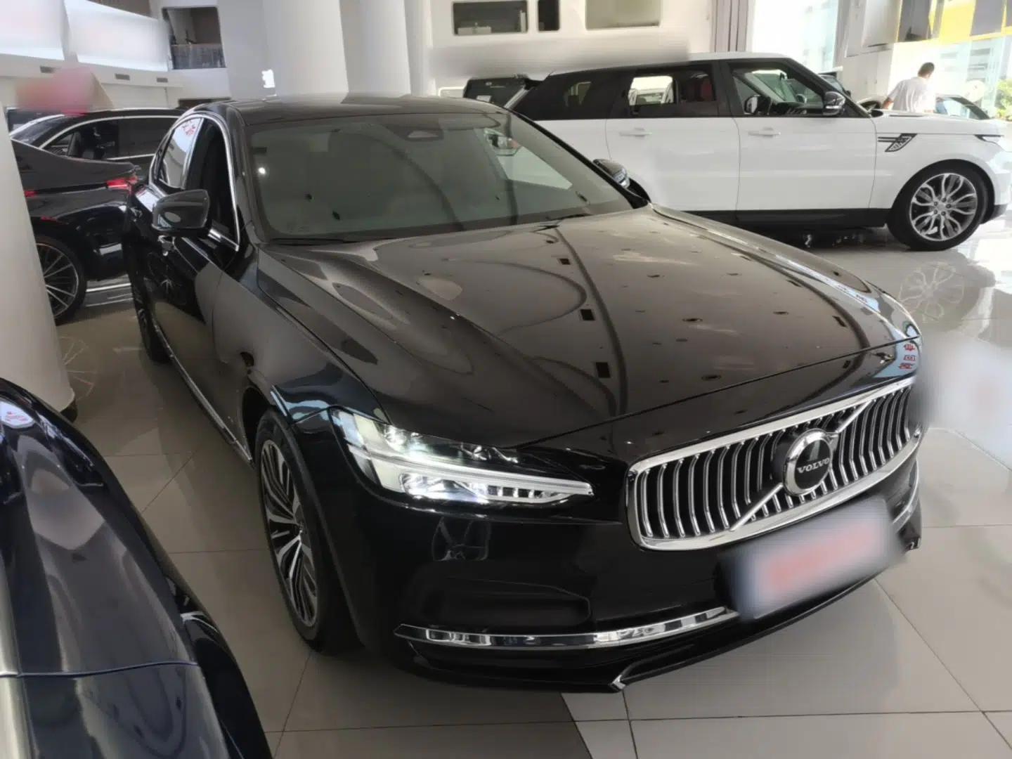 Volvo S90 2024 B5 Zhiyi Luxury Edition — миниатюра 3
