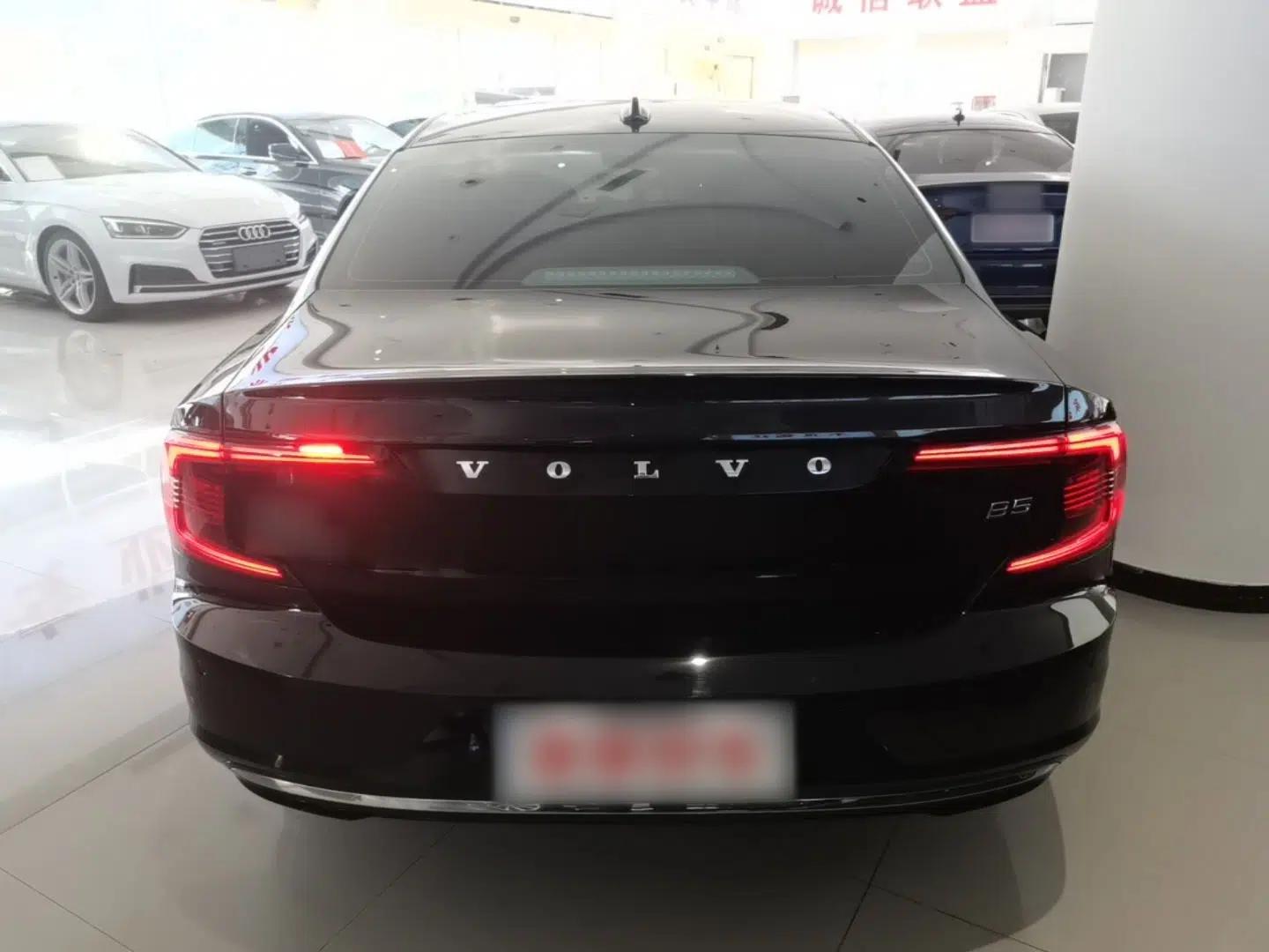Volvo S90 2024 B5 Zhiyi Luxury Edition — миниатюра 5