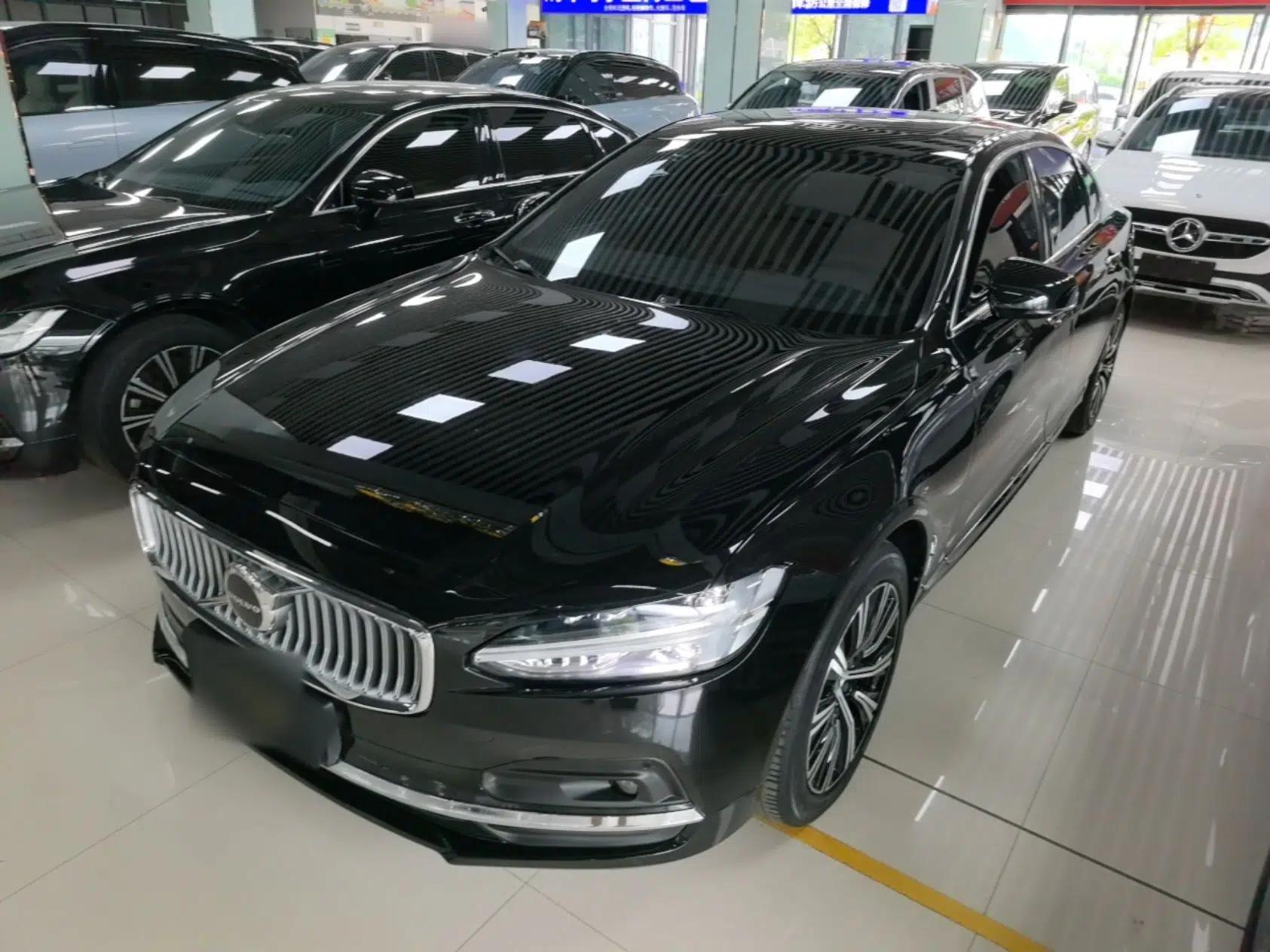 Volvo S90 2021 B5 Zhiyi Luxury Edition — миниатюра 1