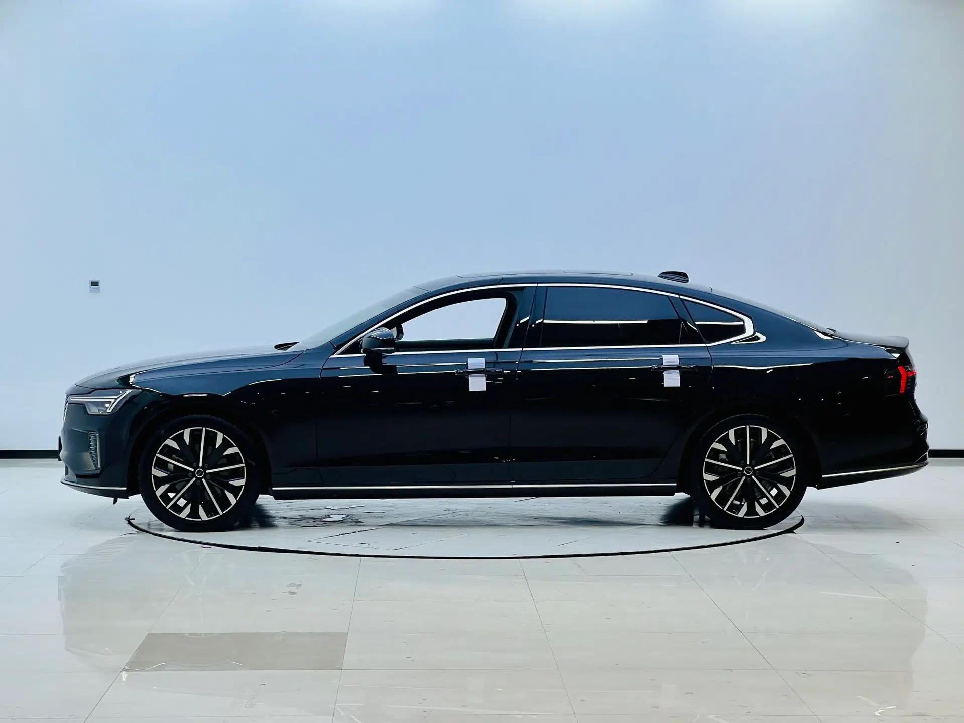 Volvo S90 2026 B5 Zhiya Luxury Edition — миниатюра 3