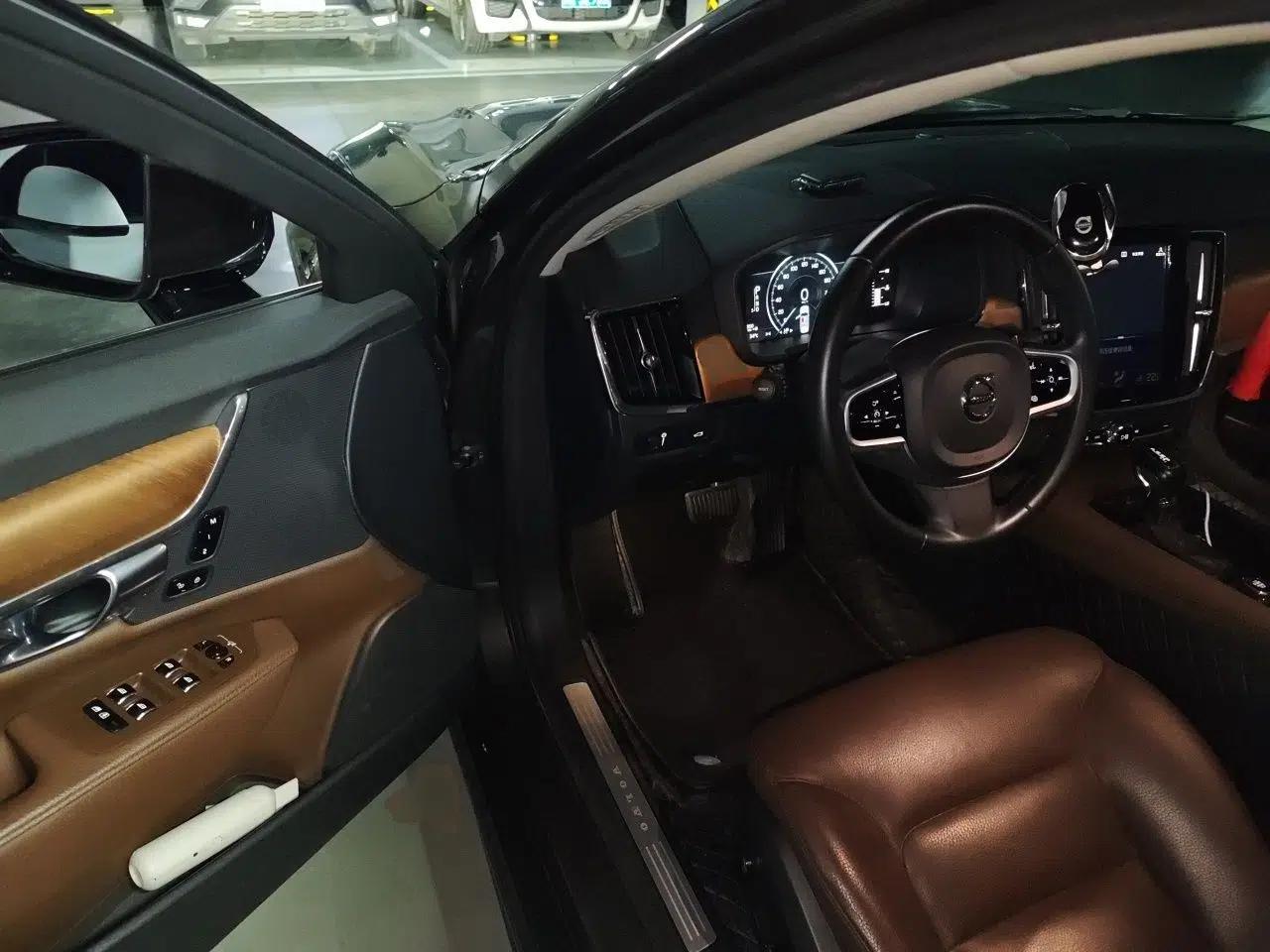 Volvo S90 2019 T5 Zhiyi Edition — миниатюра 16