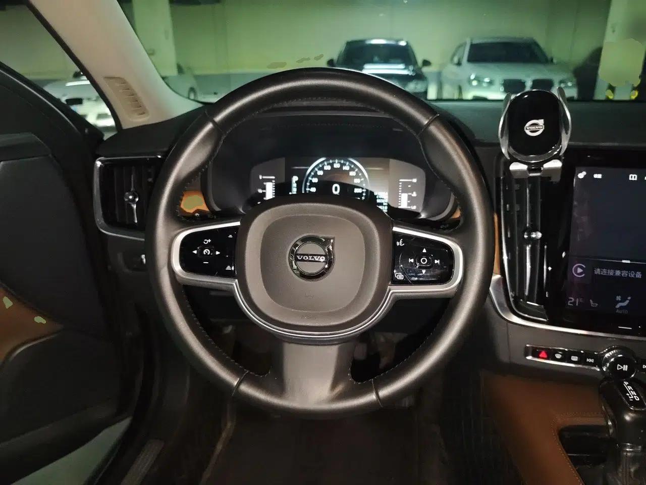 Volvo S90 2019 T5 Zhiyi Edition — миниатюра 10
