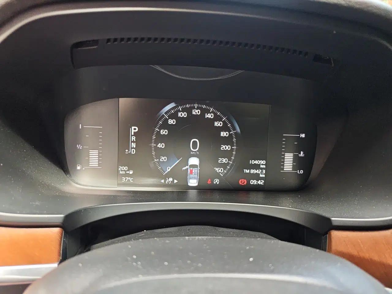 Volvo S90 2019 T5 Zhiyi Edition — миниатюра 11