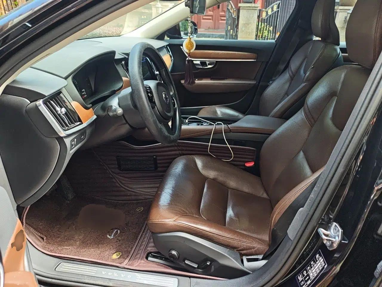 Volvo S90 2019 T5 Zhiyi Edition — миниатюра 15