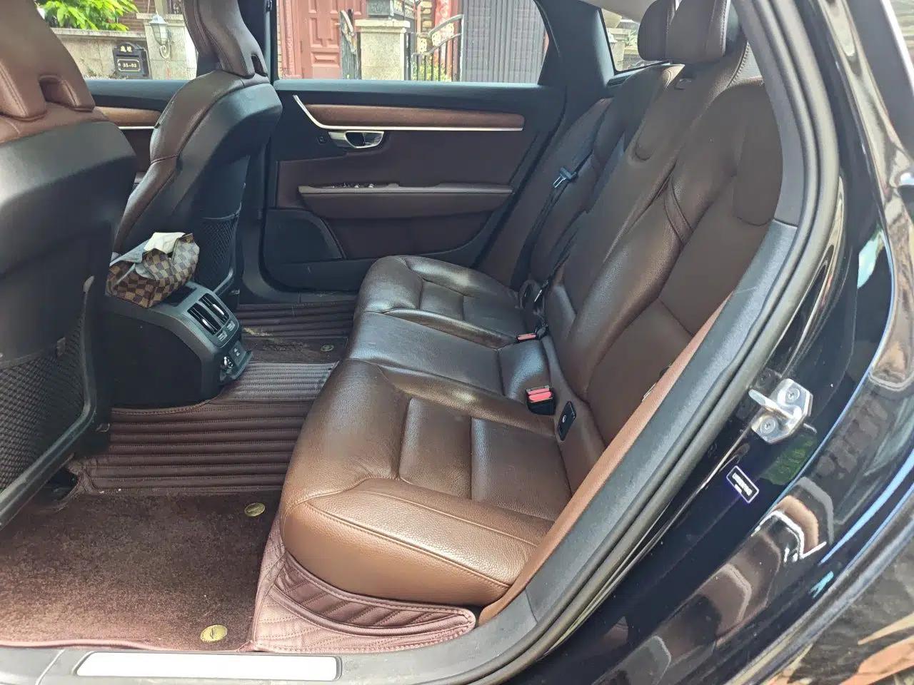 Volvo S90 2019 T5 Zhiyi Edition — миниатюра 17