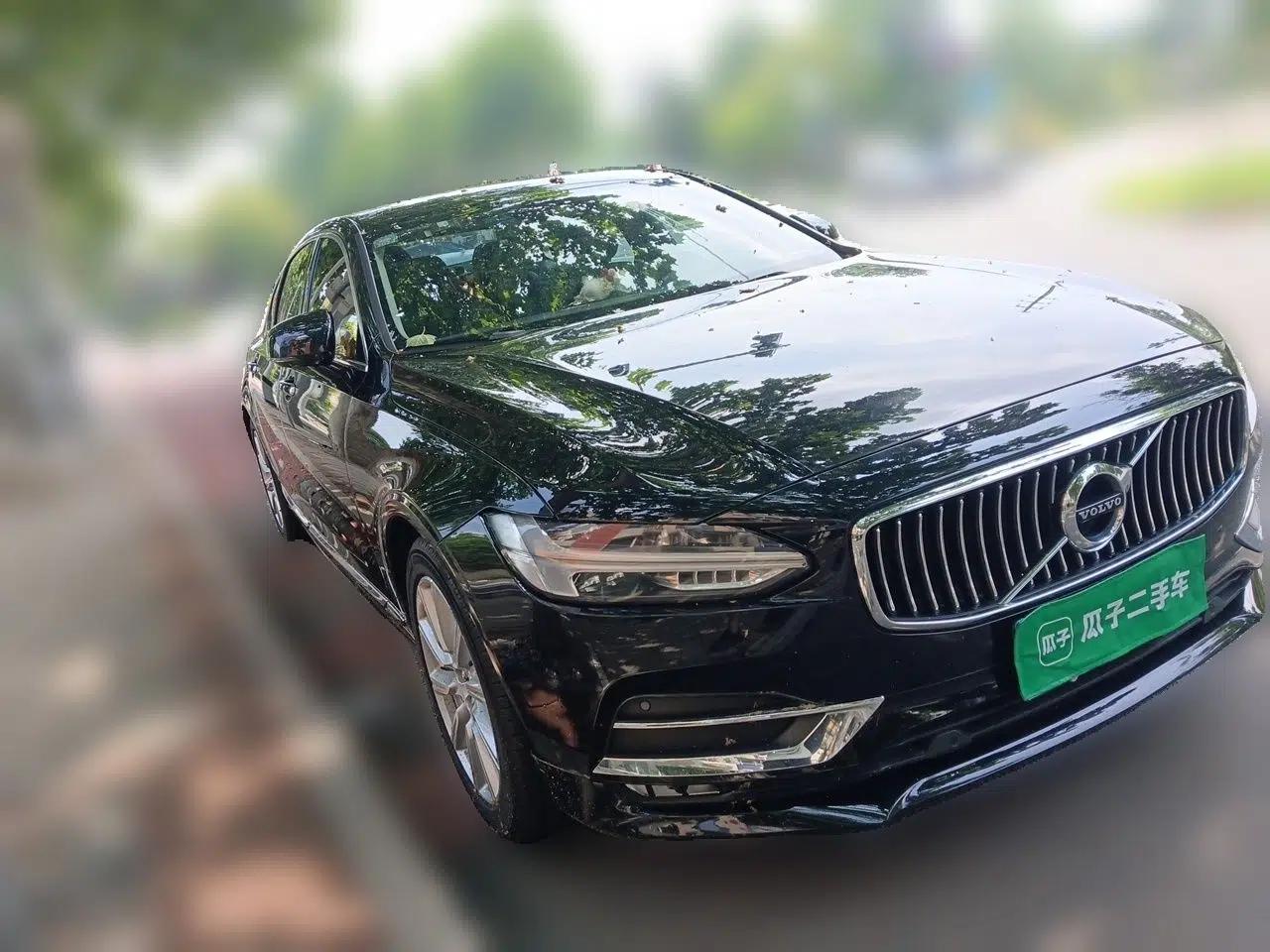 Volvo S90 2020 T5 Zhiyi Luxury Edition — миниатюра 3