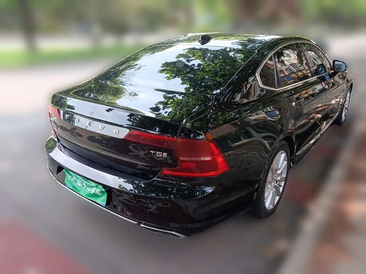 Volvo S90 2020 T5 Zhiyi Luxury Edition — миниатюра 6