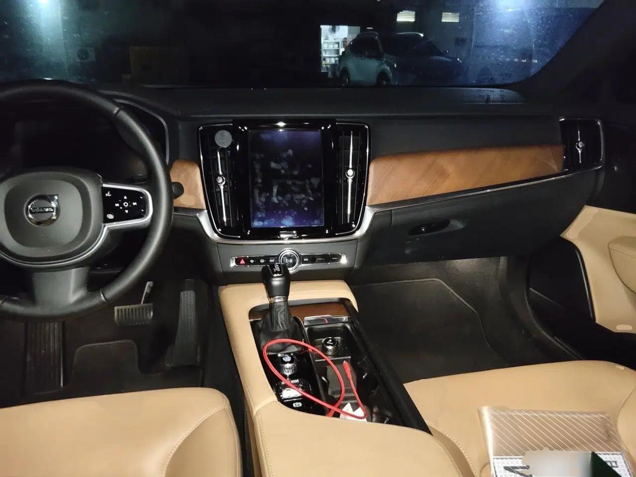 Volvo S90 2019 T5 Zhiyuan Edition — миниатюра 9