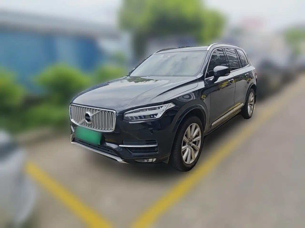 Volvo XC90 2019 T6 Zhiyi Edition 7-Seater China V Emission Standard — миниатюра 1
