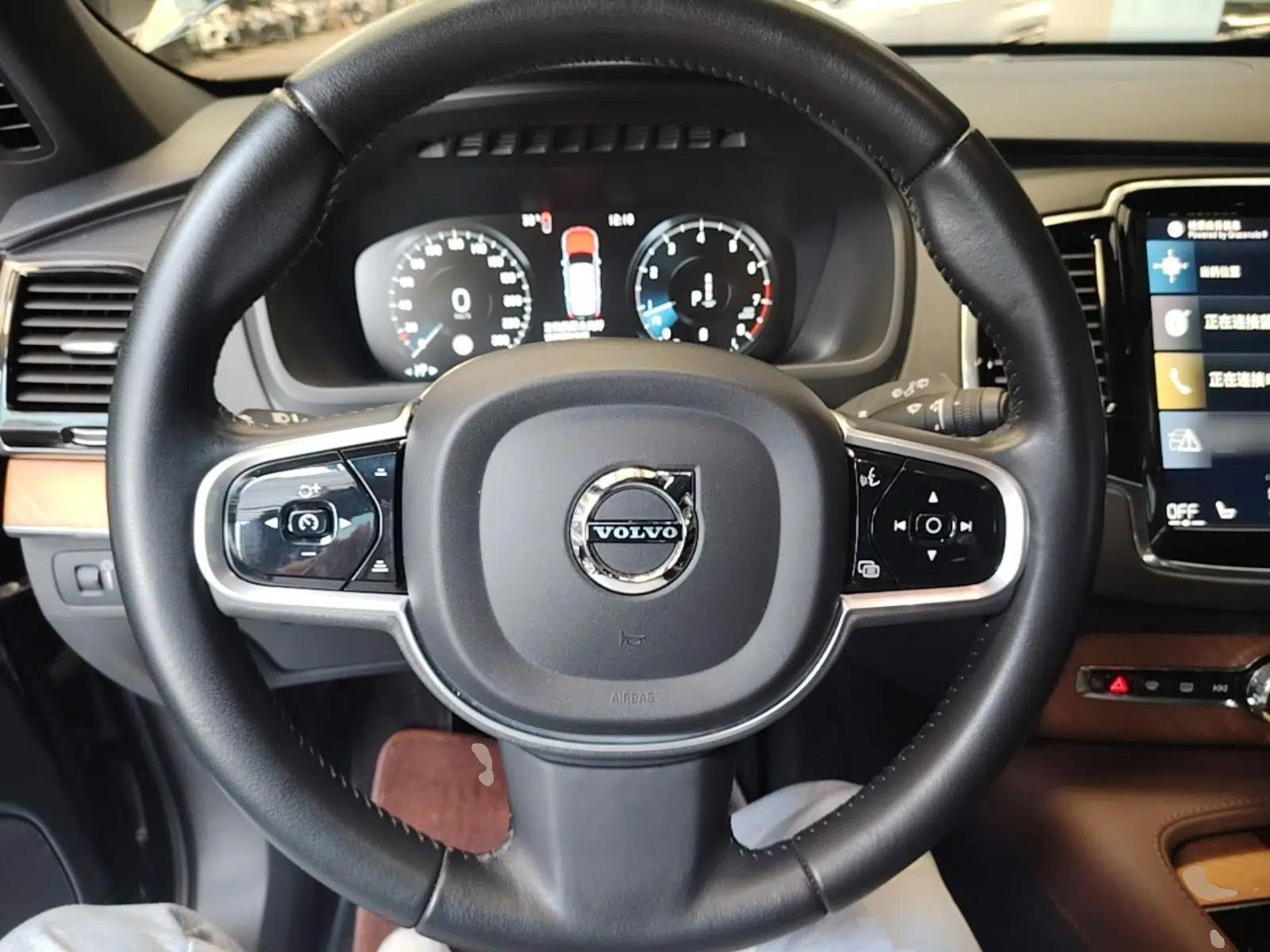 Volvo XC90 2022 B6 Zhiyi Luxury Edition 7-Seater — миниатюра 13