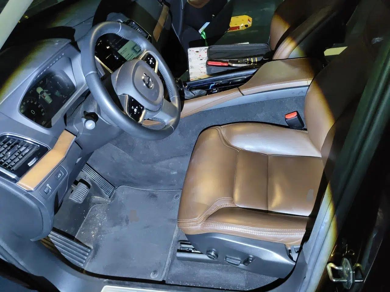 Volvo XC90 2018 T6 Zhiya Edition 7-seater — миниатюра 15