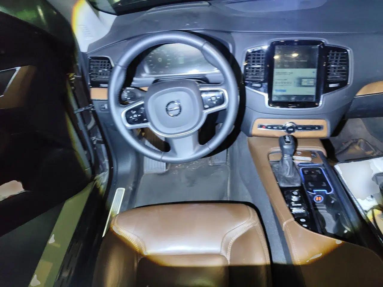 Volvo XC90 2018 T6 Zhiya Edition 7-seater — миниатюра 10