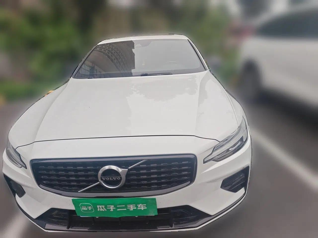 Volvo S60 2021 T4 Zhiyuan Sport Edition — миниатюра 2