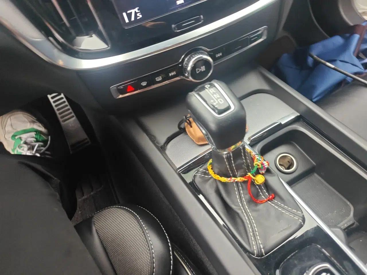 Volvo S60 2021 T4 Zhiyuan Sport Edition — миниатюра 14