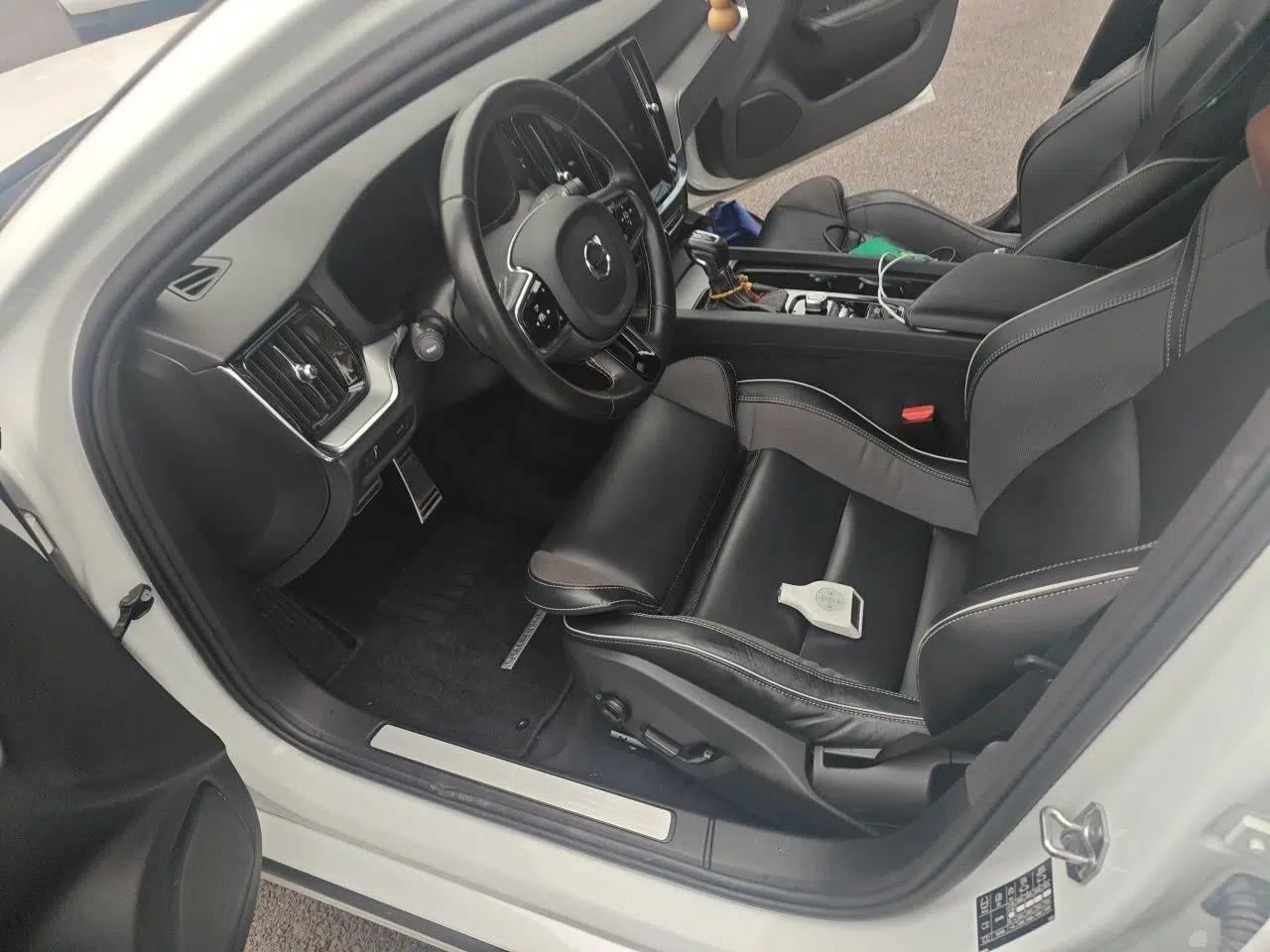 Volvo S60 2021 T4 Zhiyuan Sport Edition — миниатюра 16