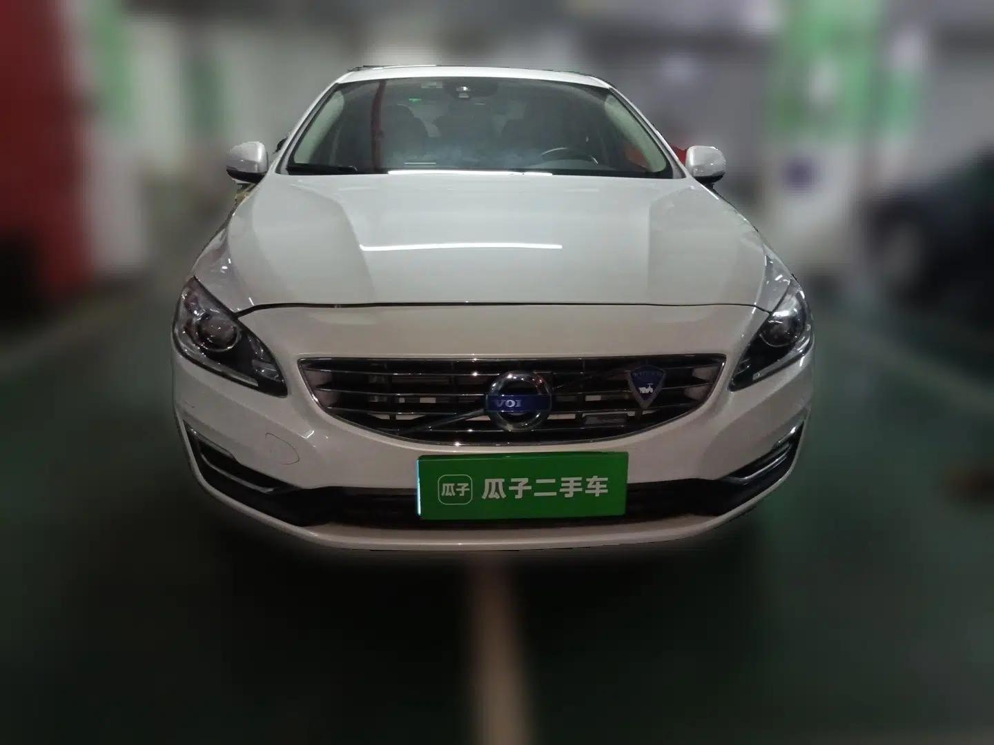 Volvo S60 2017 S60L T4 Smart Range Edition — миниатюра 2