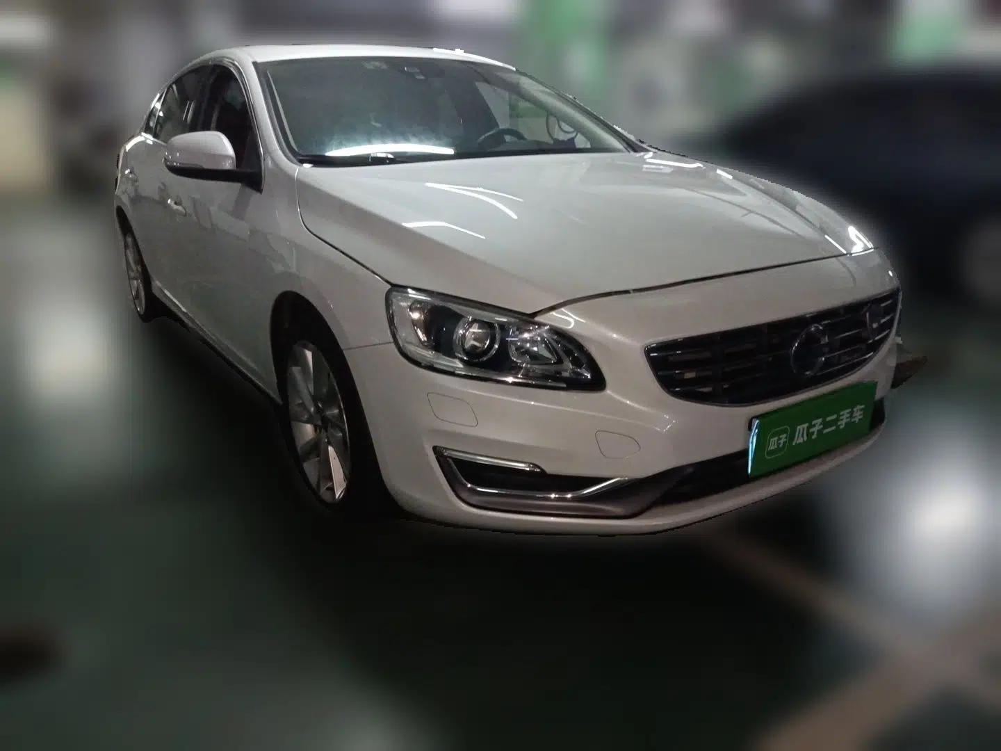 Volvo S60 2017 S60L T4 Smart Range Edition — миниатюра 3